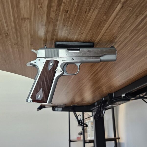 Universal Magnet Gun Mount